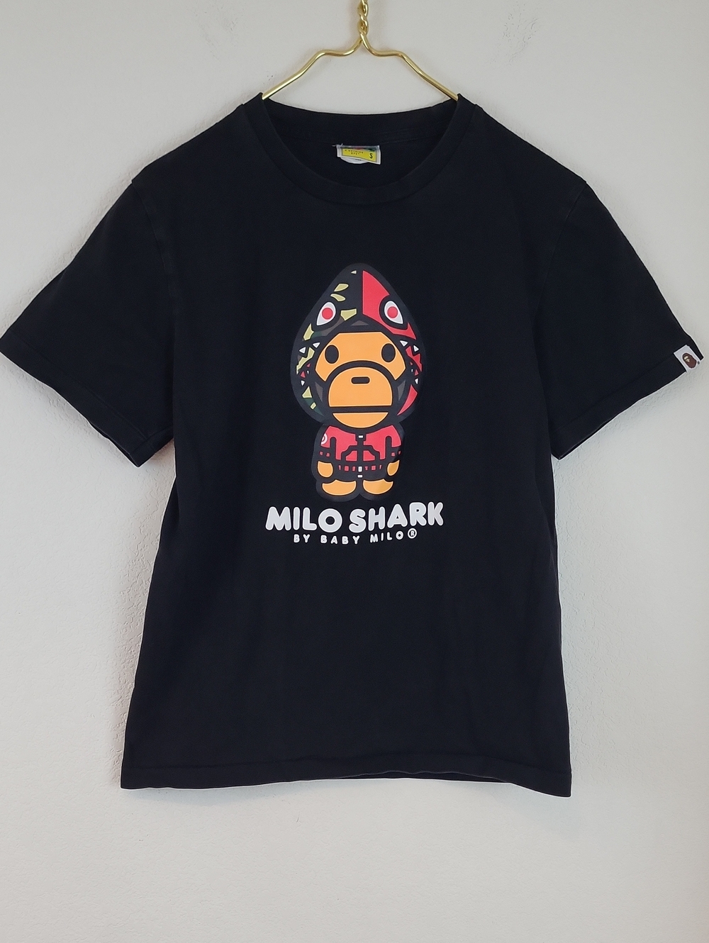 BAPE Baby Milo Shark Black T-Shirt Size Small